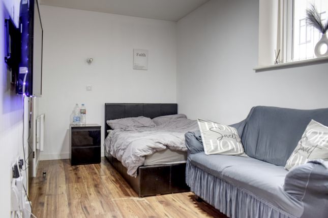 Flat 31, The Old Post Office, 4, Bishop Street, Leicester photo 4