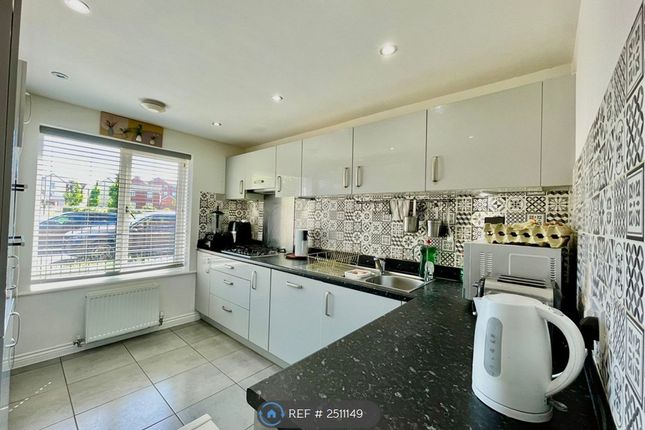 Thumbnail Terraced house to rent in Galapagos Grove, Bletchley, Milton Keynes