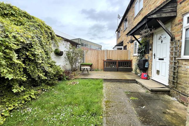 End terrace house to rent in Rushes Mead, Cowley, Uxbridge