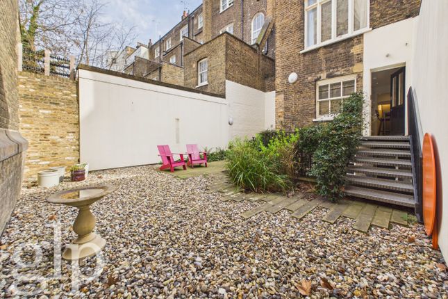 24  Flat A, Bloomsbury Square, London photo 3