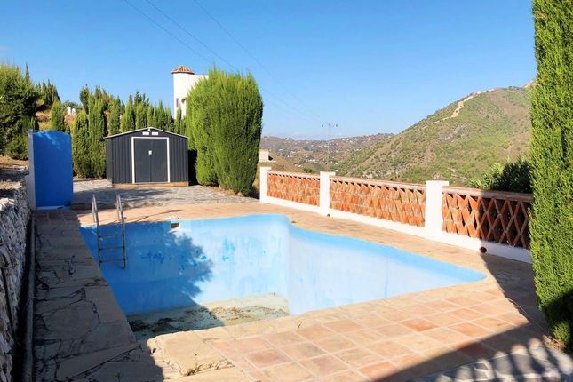 Town house for sale in Frigiliana, Andalusia, Spain