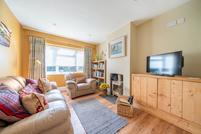 9 Brockhurst Cottages,, Dunsfold Road, Alfold photo 3