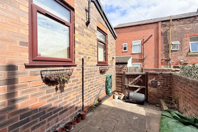 42, Norman Road, Stalybridge photo 4