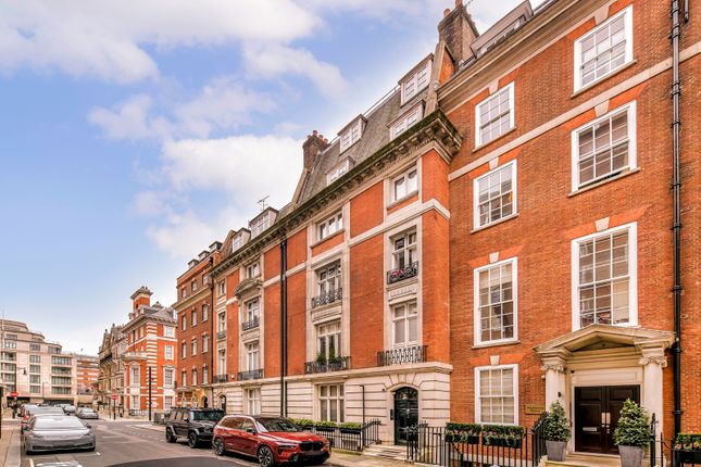 Thumbnail Flat for sale in Dunraven Street, Marble Arch