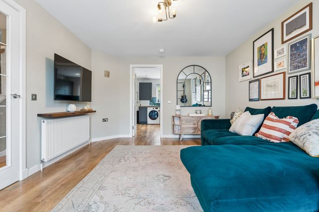 49 Templehill View, Glasgow photo 4