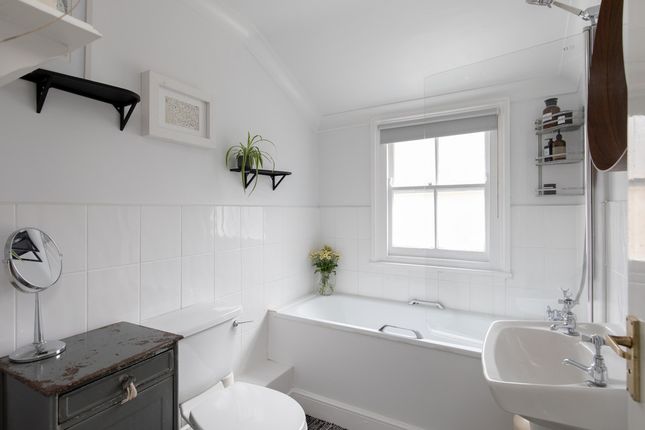 Flat for sale in Pendrell Road, Brockley