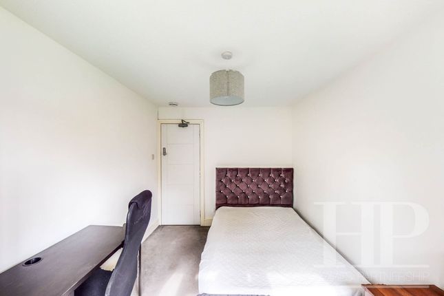 Thumbnail Room to rent in Brighton Road, Southgate