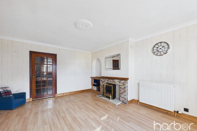 57 Glentarbert Road, Rutherglen, South Lanarkshire photo 2