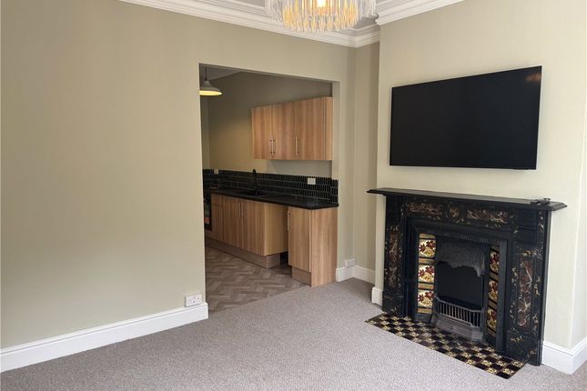 13A,, London Street, Somerset photo 3