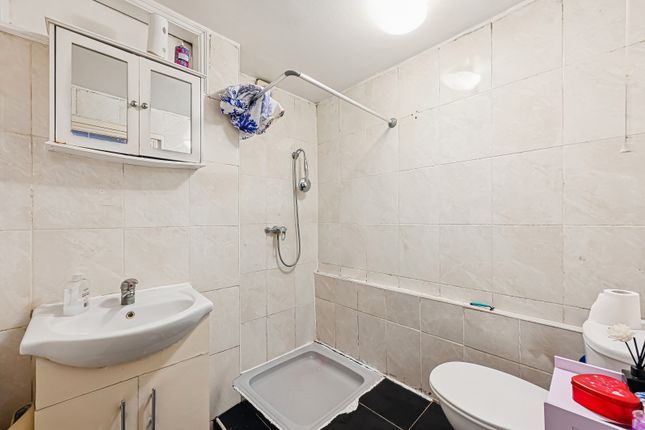 10, Kohat Road, London photo 4