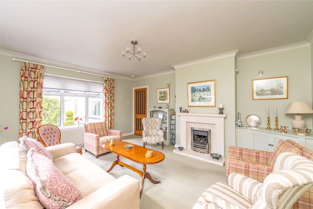 8, Braehead Road, Edinburgh photo 4