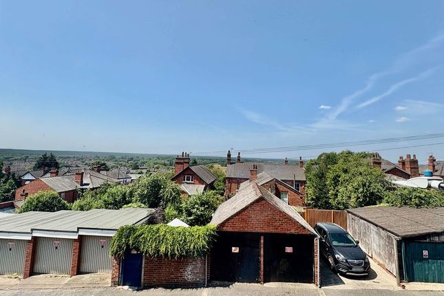 9, Yarborough Terrace, Lincoln photo 2