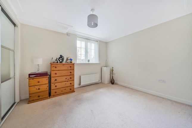 Flat for sale in Ascot, Berkshire