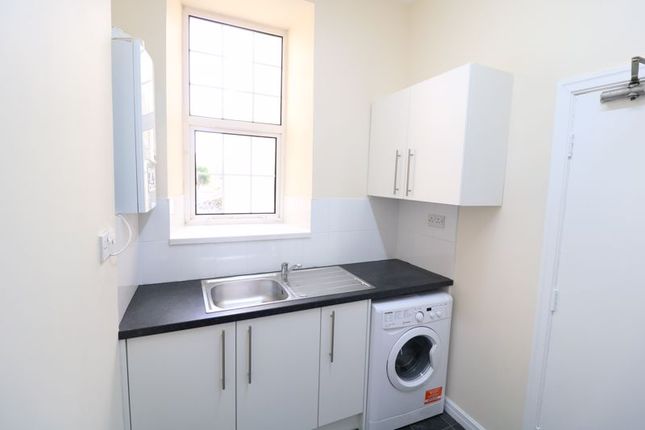 Flat 2, Alexi Court,, 8 Princes Road, Douglas photo 4