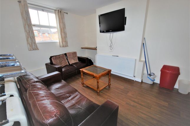 1 Gloucester Street, Leamington Spa photo 3