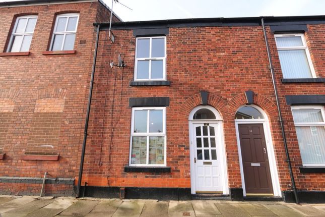 In Denton Rent Bed 3 To Manchester House M34