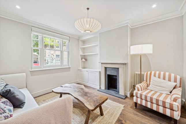 Terraced house to rent in Passmore Street, London