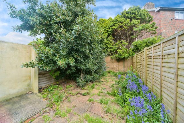 End terrace house for sale in Willowfield Road, Eastbourne