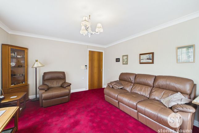 38 Kemp Court Whalley New Road, Blackburn photo 4
