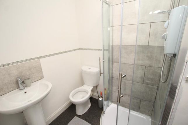 Room to rent in Dodisham Walk, Fishponds, Bristol