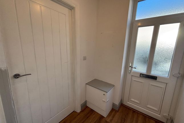 52, Deri Terrace, Ferndale photo 3