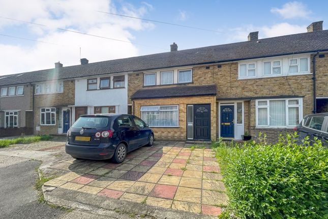 Terraced house for sale in Usk Road, Aveley, South Ockendon