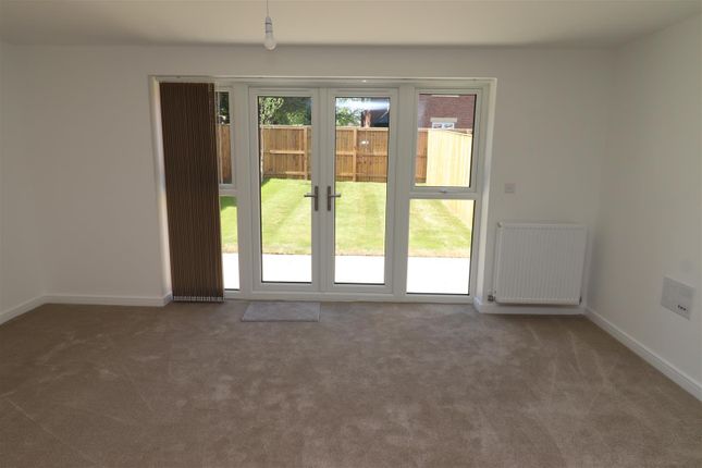 4, Yew Dene Grange, Willerby photo 4