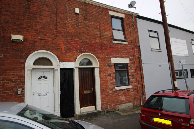 Thumbnail Flat to rent in Derby Street, Preston