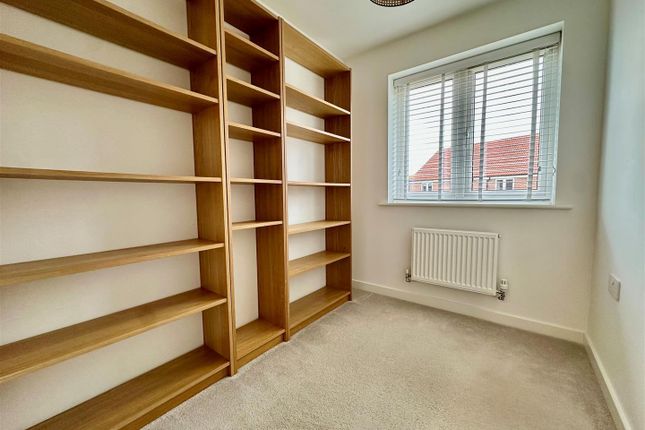 Small Bedroom.Jpg