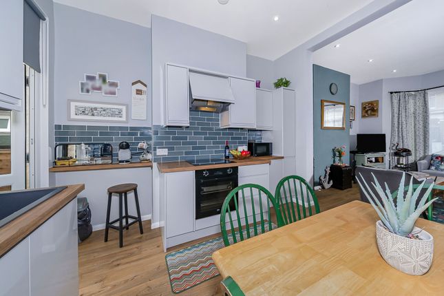 46 Old Southend Road, Southend-On-Sea photo 4
