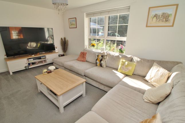 30, Bosham Gardens, Emsworth photo 2
