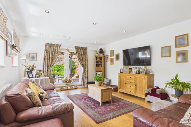 7, Main Road, Bridgwater photo 3