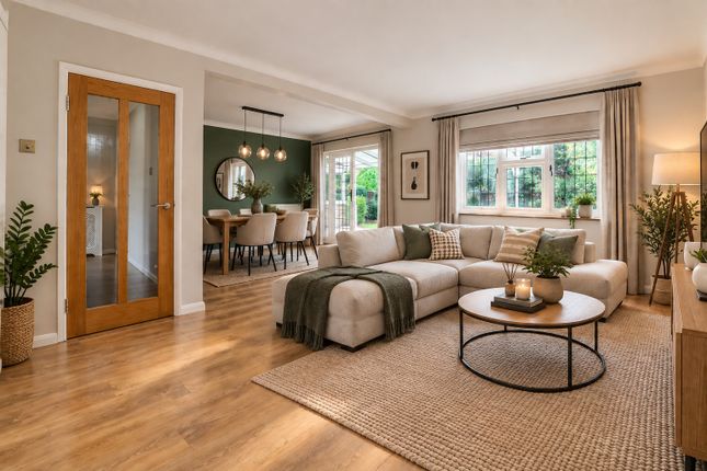 13, Foxhill Crescent, Camberley photo 4