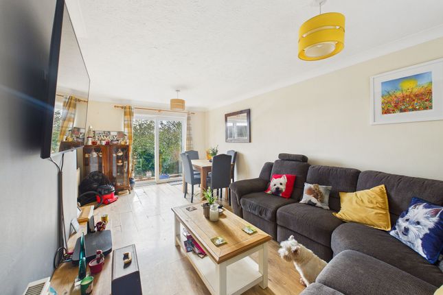 37 Avranches Avenue, Crediton photo 2