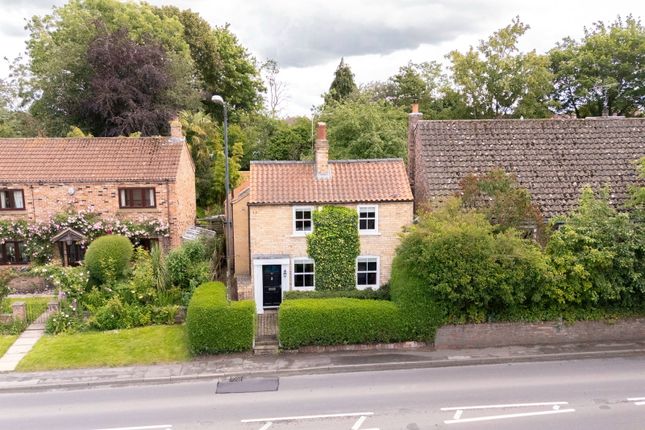 3-bed house on 50, Main Street, York, £385,000