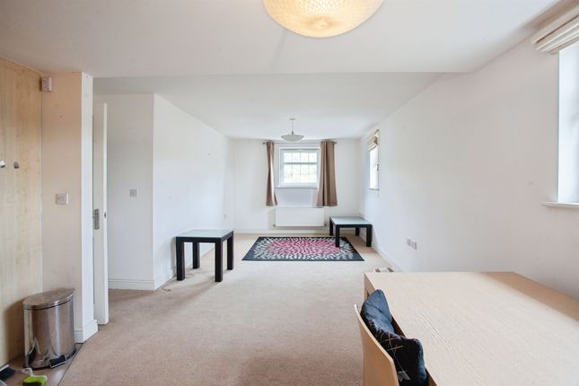 18, The Grange, Barnsley photo 2