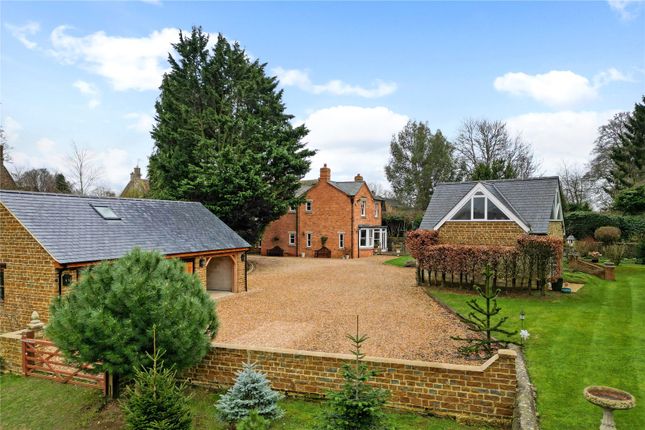 Thumbnail Detached house for sale in Overthorpe, Banbury, Oxfordshire