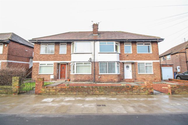 Flat to rent in Great North Road, Gosforth, Newcastle Upon Tyne