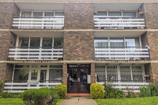 Thumbnail Flat for sale in Charwood, Leigham Court Road, London