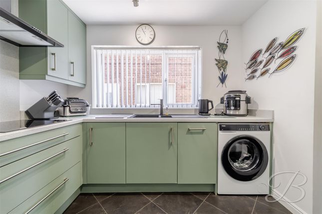 46, Mansfield Road, Mansfield photo 4