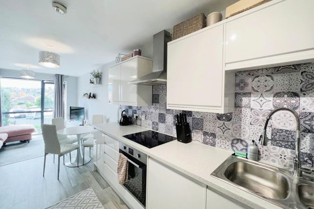14 Baltic View, Withyham Avenue, Brighton photo 4