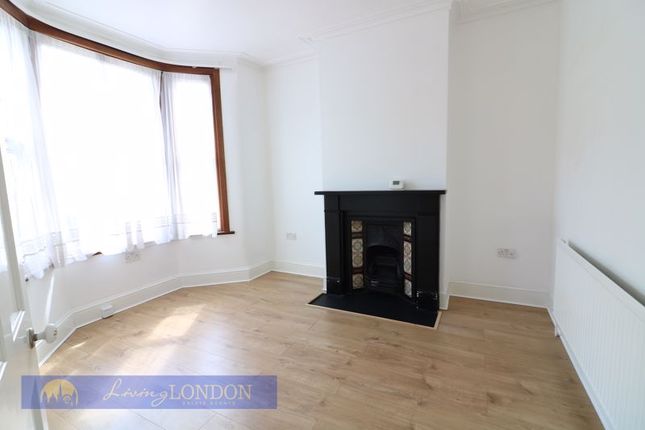 Thumbnail Terraced house to rent in Henley Road, London