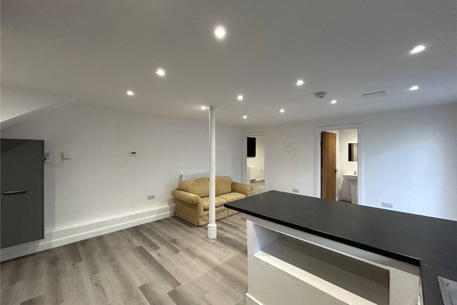 Flat E, 5, Church Lane, Dorset photo 3