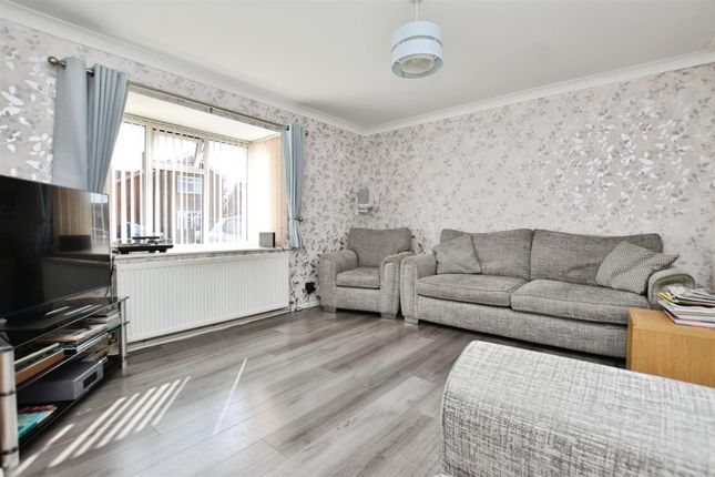 19, Acklam Road, Hedon photo 4