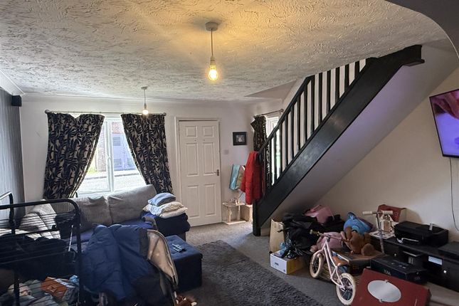 8, Heron Park, Peterborough photo 3