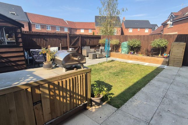 6, Kinalt Crescent, St Martins photo 3