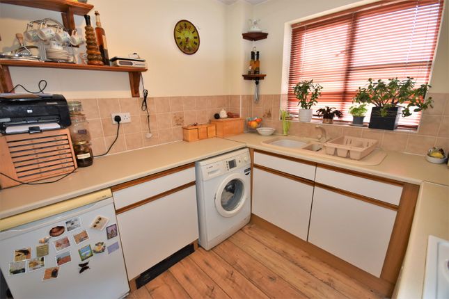 Flat for sale in Greenfinch Court, Blackpool