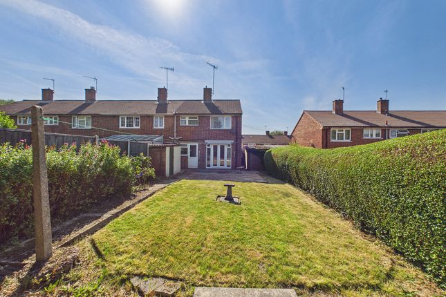 10, Belsize Road, Hemel Hempstead photo 3