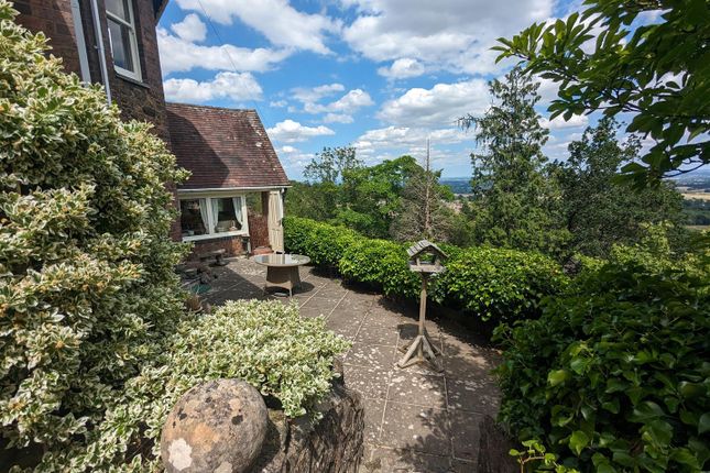 Link-detached house for sale in Eaton Road, Malvern