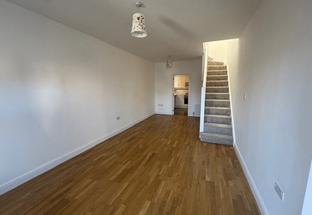 6 Yeast Close, Hanwell photo 3